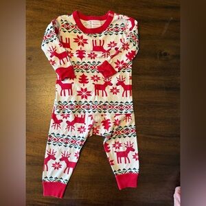 Hanna Andersson Red and White Pajama Sets with Nordic Design